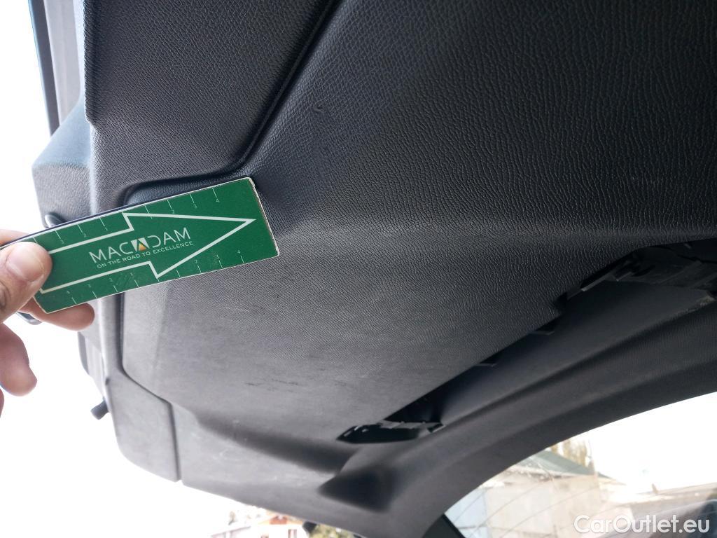  Peugeot  308 PEUGEOT  / 2021 / 5P / familiar SWActive Pack BlueHDi 130 S&S MAN #10