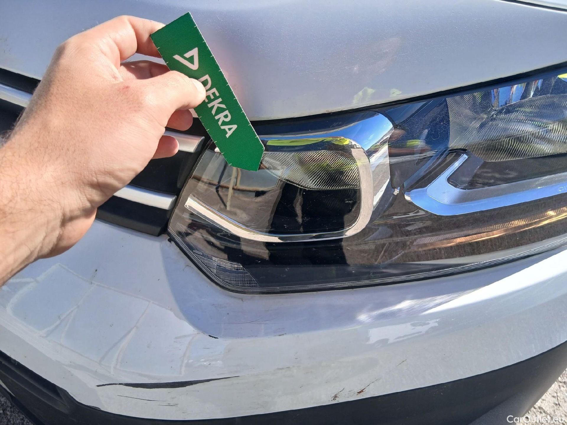  Citroen  Berlingo CITROEN  / 2018 / 5P / combi Talla M BlueHDi 100 S&S LIVE PACK (IND) #5