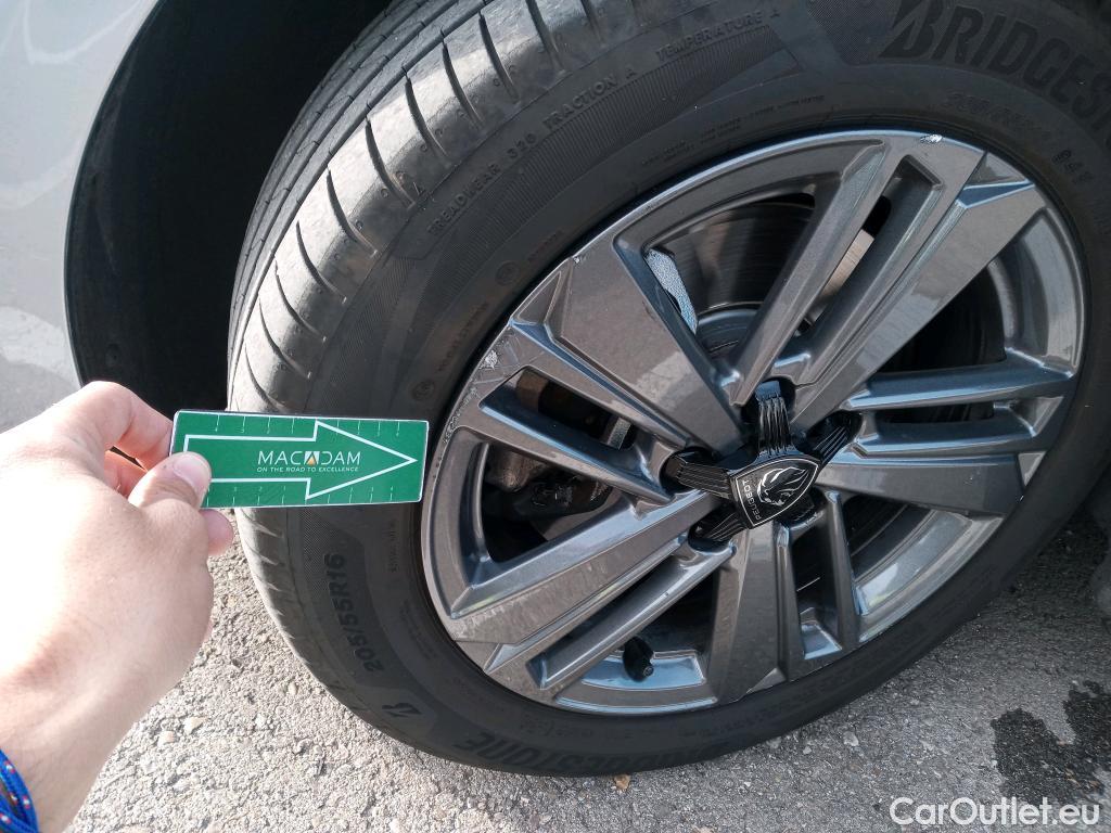  Peugeot  308 PEUGEOT  / 2021 / 5P / familiar SWActive Pack BlueHDi 130 S&S MAN #4