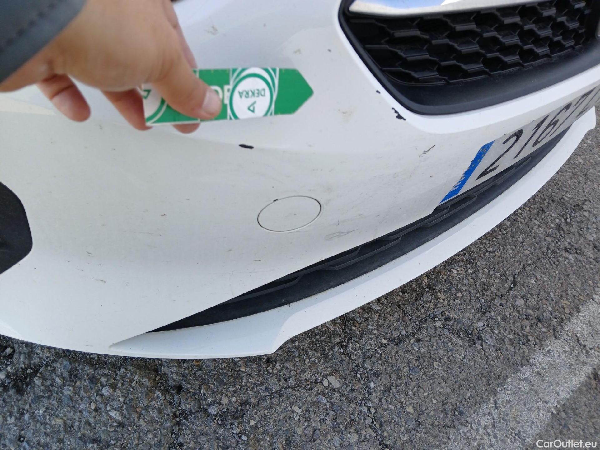  Opel  Corsa OPEL  / 2019 / 5P / berlina con portón 1.5D DT 74kW (100CV) Edition #7