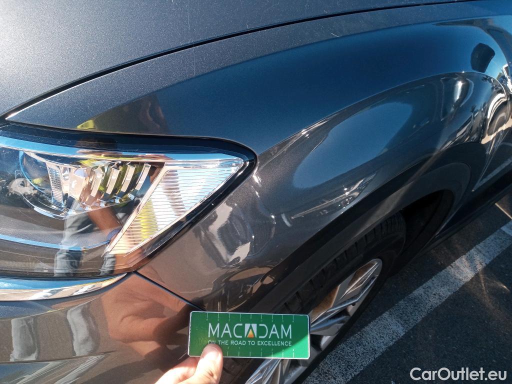  Volkswagen  T-ROC VOLKSWAGEN  / 2017 / 5P / todoterreno Advance 1.0 TSI 81kW (110CV) #10