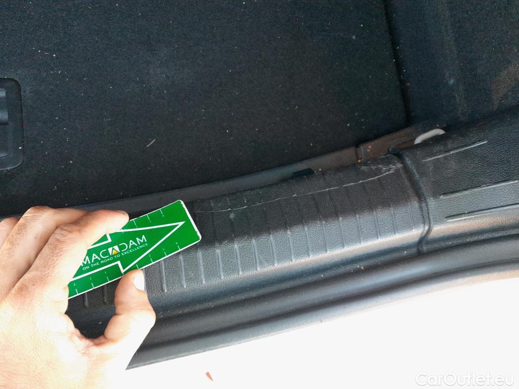  Volkswagen  Polo VOLKSWAGEN  / 2021 / 5P / berlina con portón Life 1.0 TSI 70kW (95CV) #12