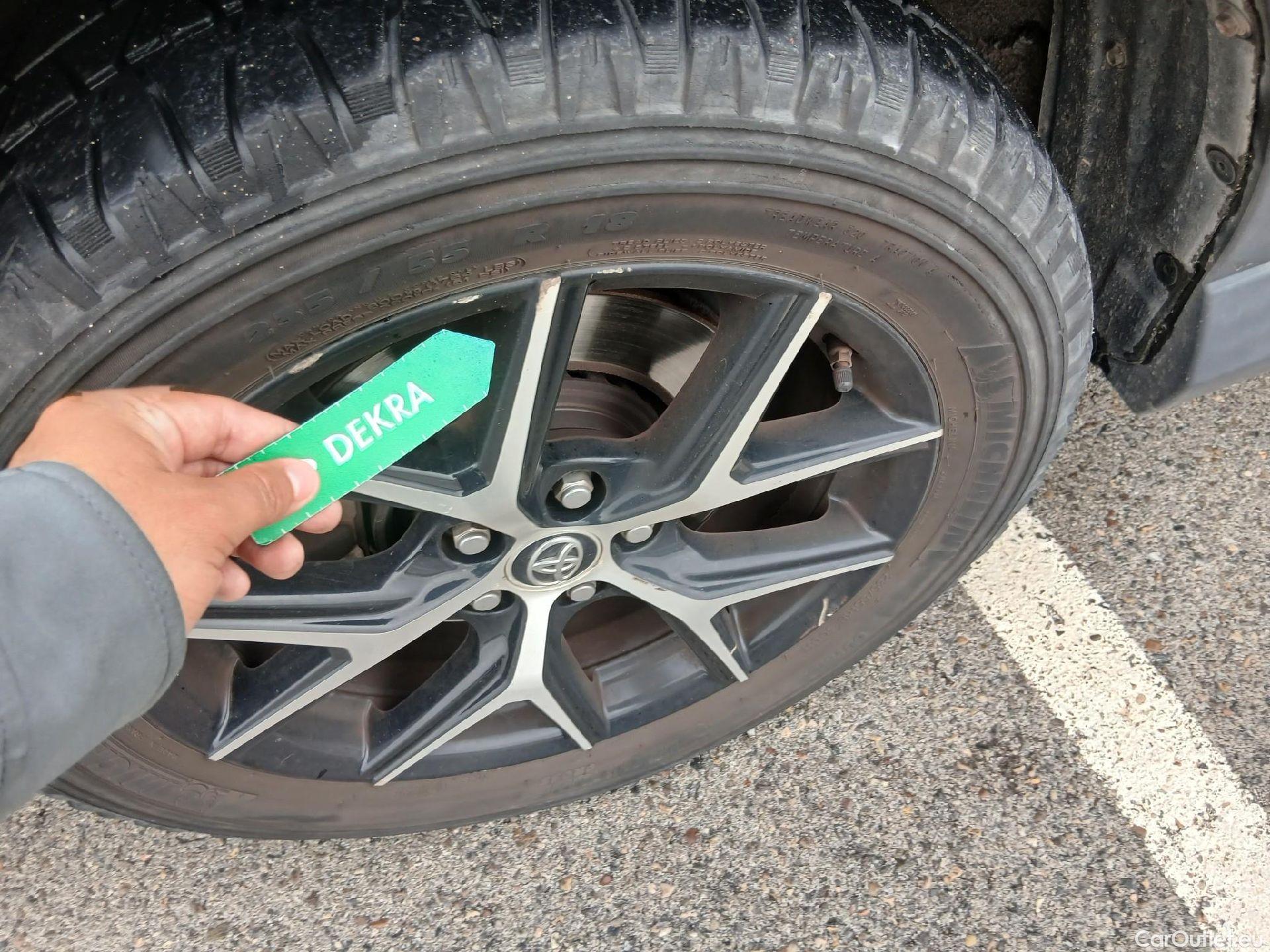  Toyota  RAV4 TOYOTA  5P 4G TODOTERRENO 2.5l hybrid 2WD Feel! #13