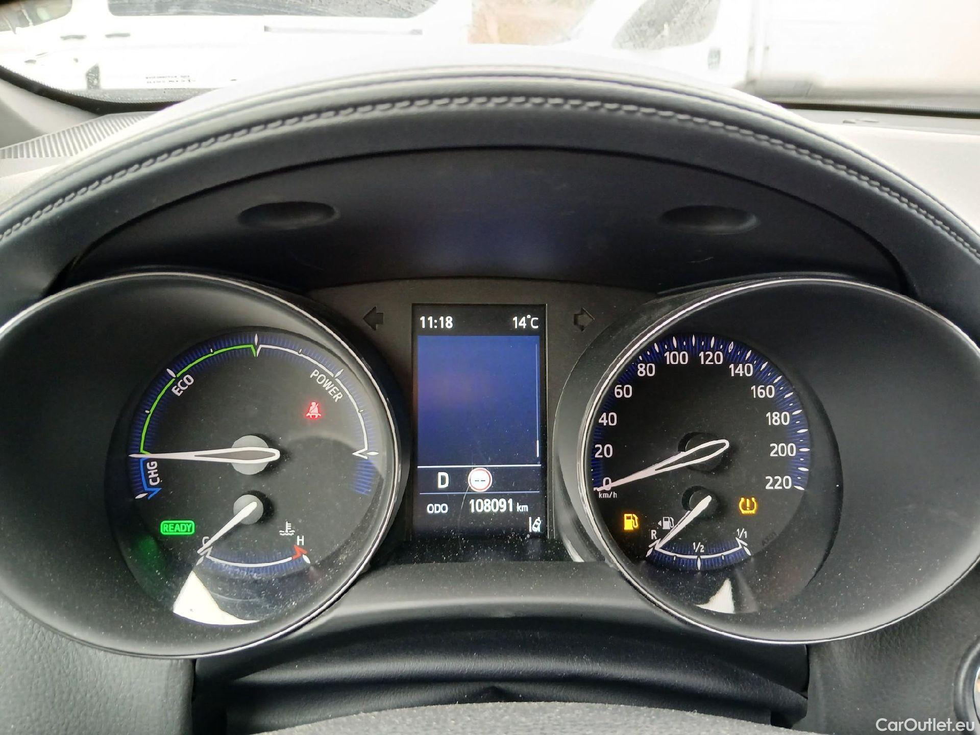  Toyota  C-HR TOYOTA  / 2019 / 5P / todoterreno 1.8 125H Advance #31