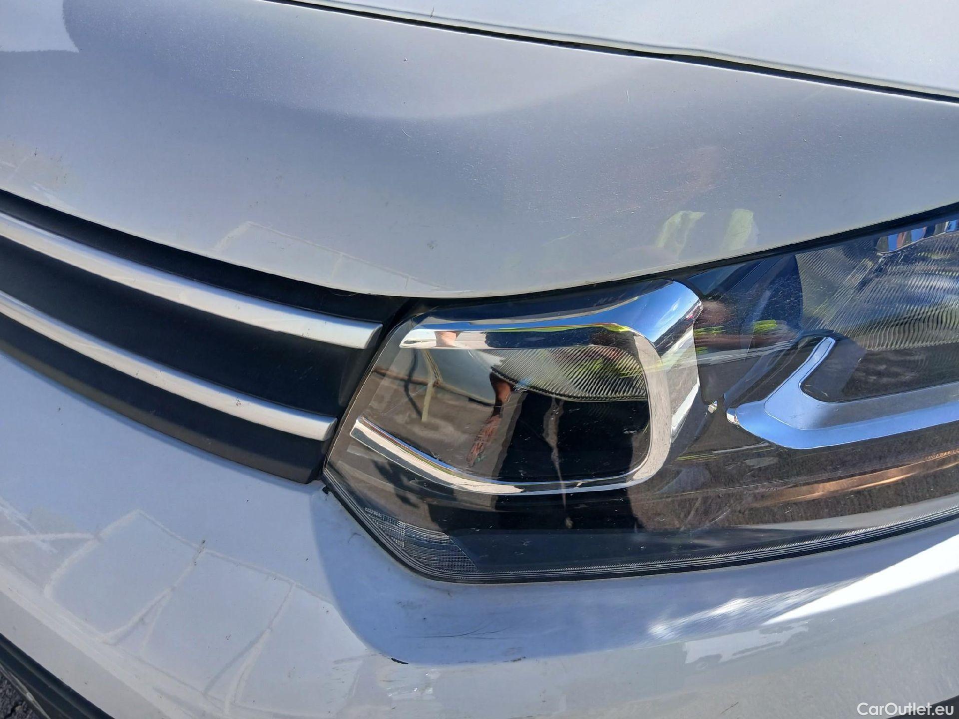  Citroen  Berlingo CITROEN  / 2018 / 5P / combi Talla M BlueHDi 100 S&S LIVE PACK (IND) #6