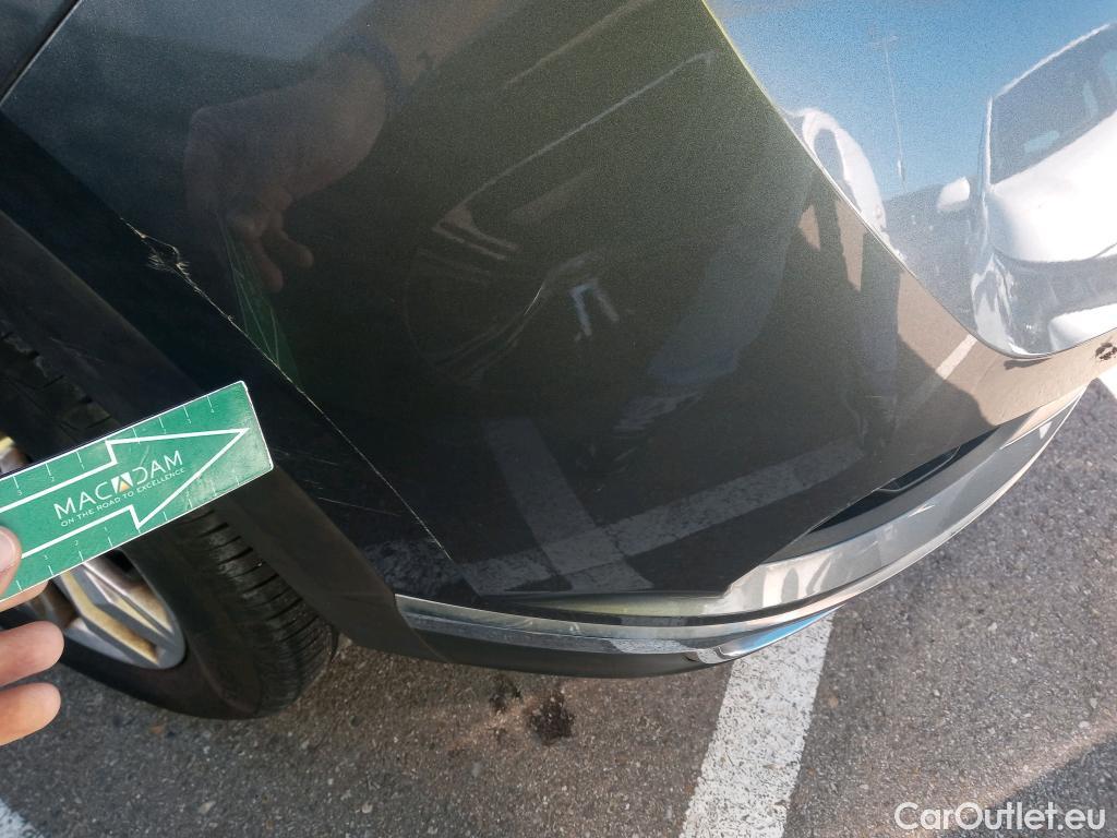  Volkswagen  T-ROC VOLKSWAGEN  / 2017 / 5P / todoterreno Advance 1.0 TSI 81kW (110CV) #39