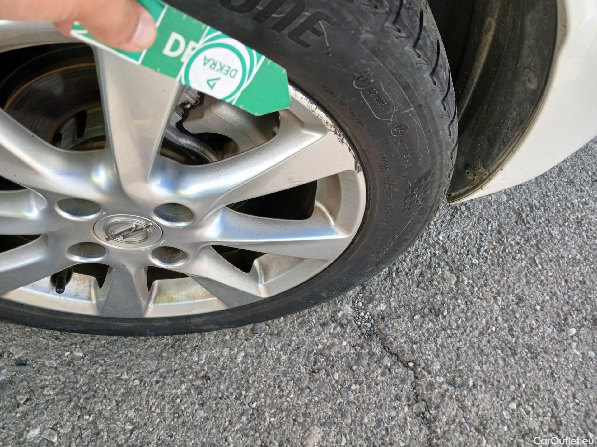  Opel  Corsa OPEL  / 2019 / 5P / berlina con portón 1.5D DT 74kW (100CV) Edition #14