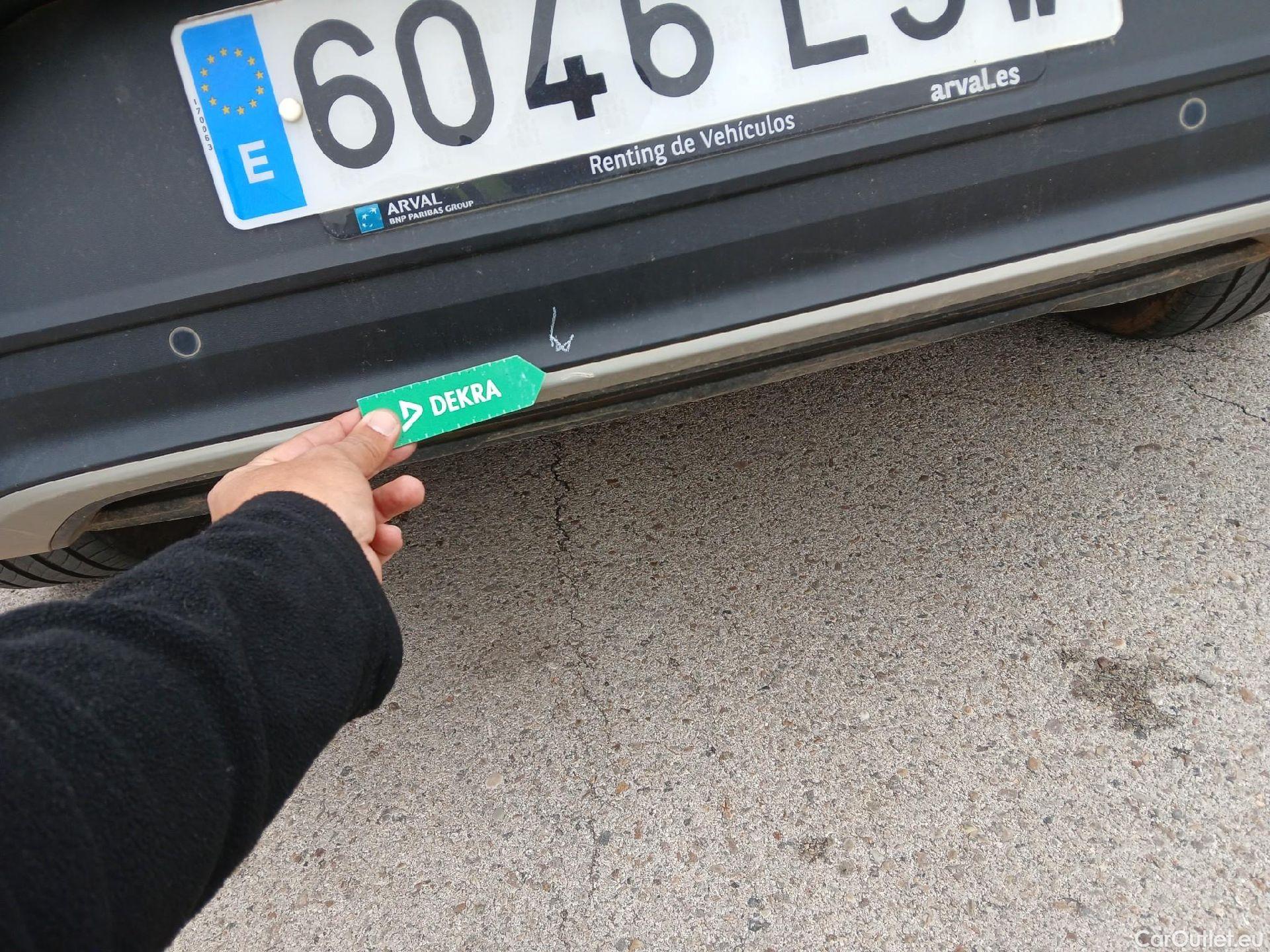  Volkswagen  T-ROC VOLKSWAGEN  / 2017 / 5P / todoterreno Advance 2.0 TDI 110kW (150CV) DSG (AC2) #7