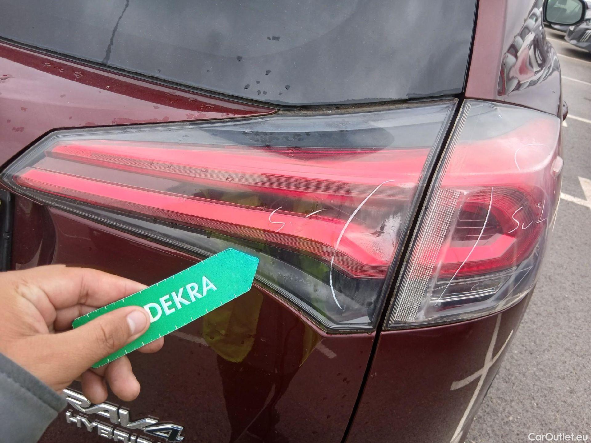  Toyota  RAV4 TOYOTA  5P 4G TODOTERRENO 2.5l hybrid 2WD Feel! #32