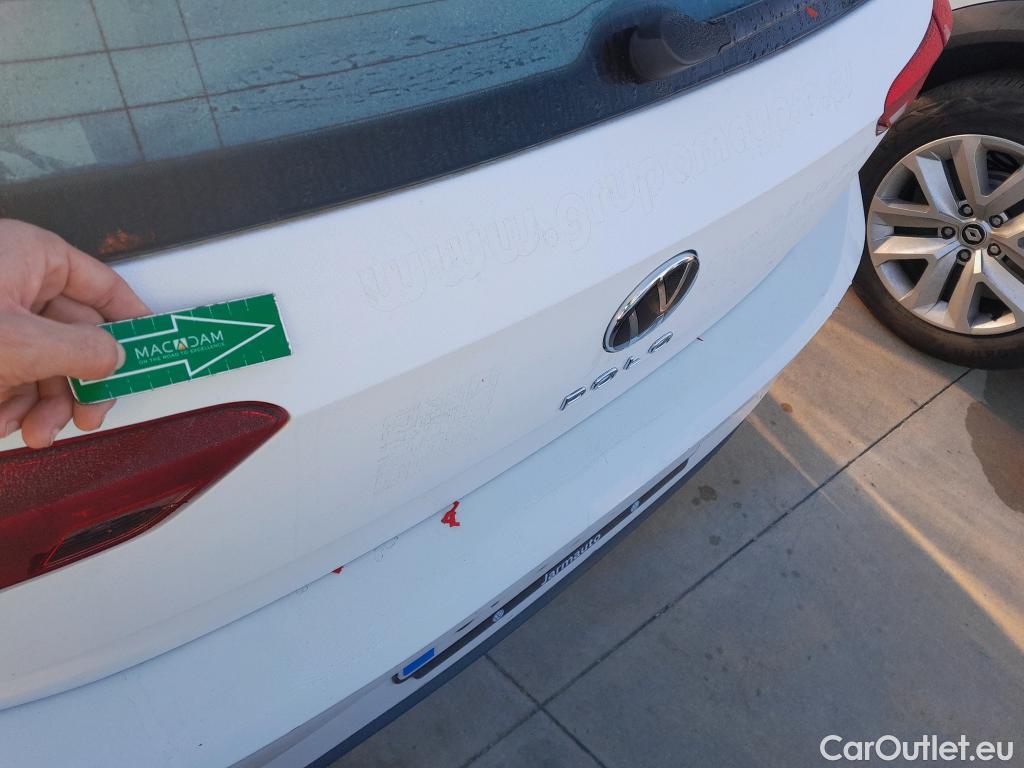  Volkswagen  Polo VOLKSWAGEN  / 2021 / 5P / berlina con portón Life 1.0 TSI 70kW (95CV) #4