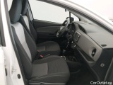  Toyota  Yaris TOYOTA  / 2017 / 5P / berlina con portón 1.5 100H Active #6