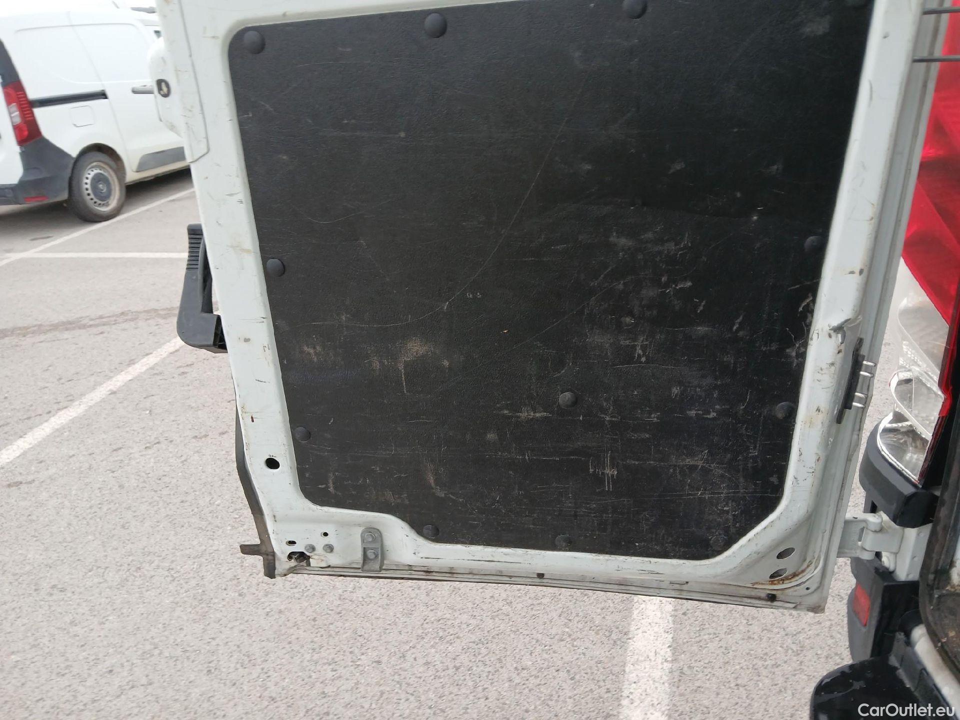  Iveco  Daily IVECO  / 2019 / 4P / combi 35S 14H V 4100/H2 16H M3 #8