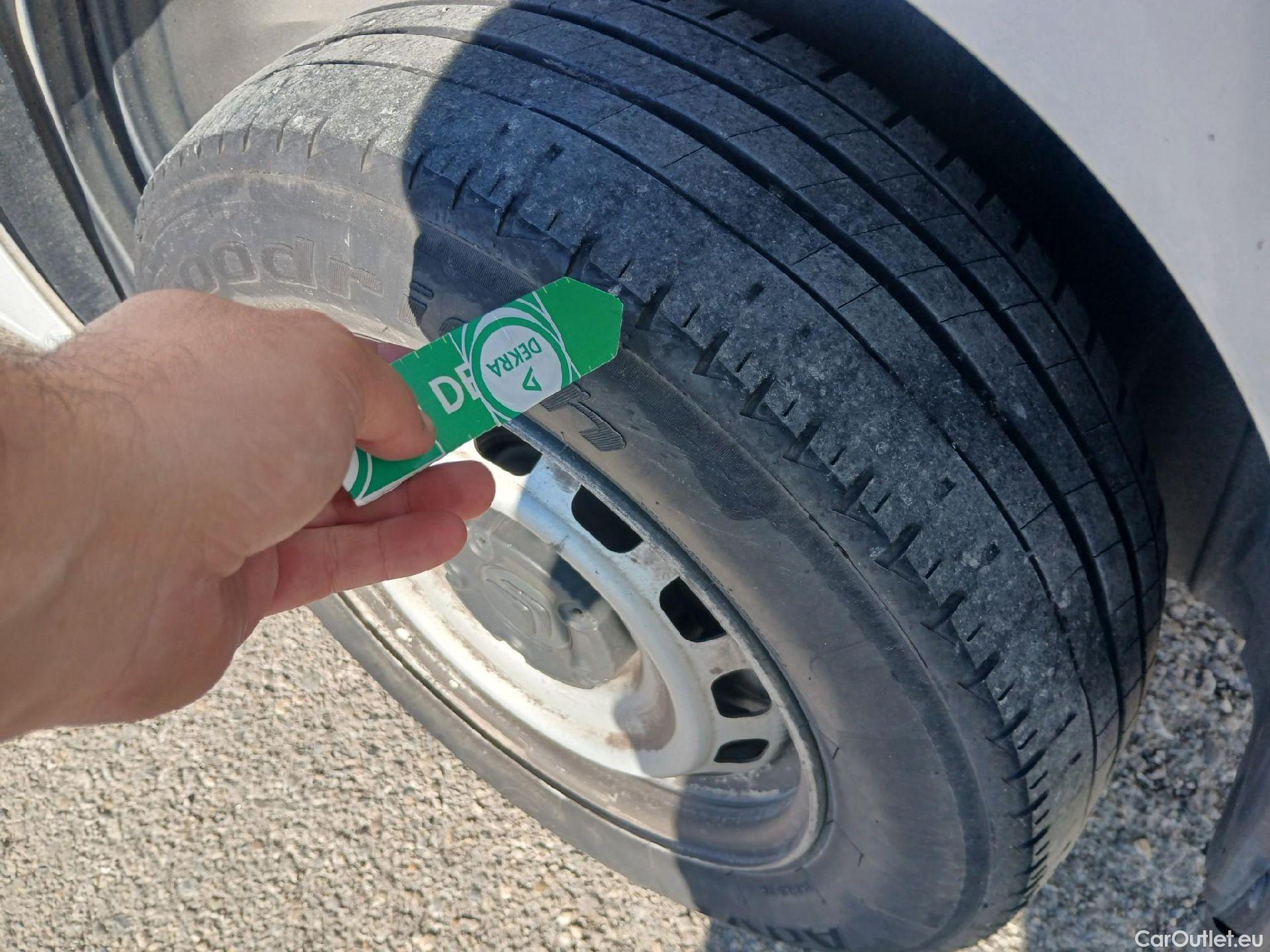  Citroen  Berlingo  Furgón Control M 1.5 100CV MT5 #32