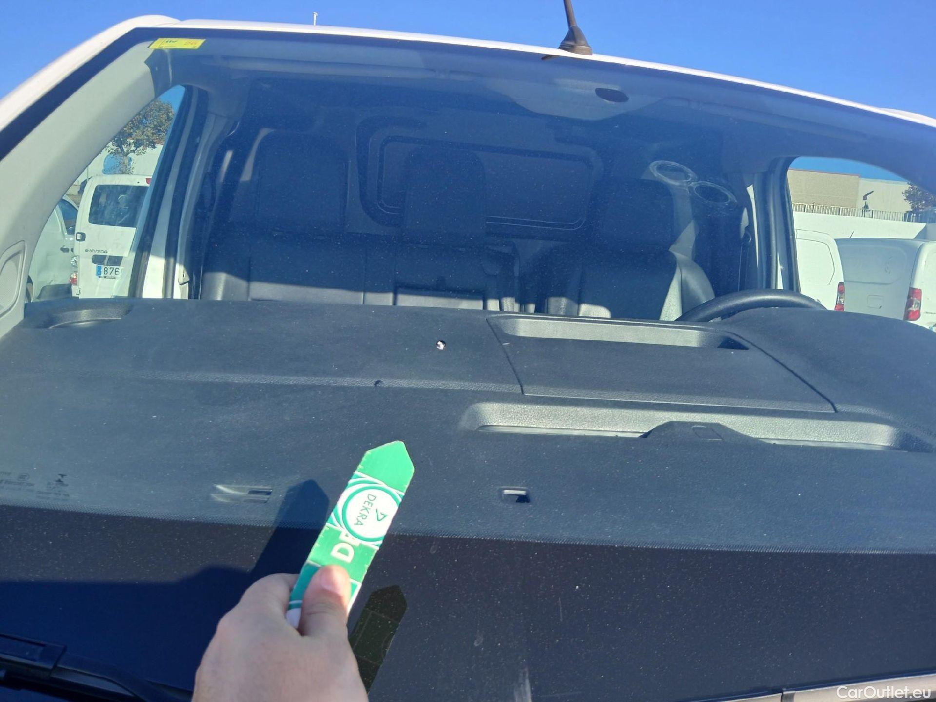  Peugeot  Expert PEUGEOT  / 2016 / 4P / furgón Furgón Pro 2.0 BlueHDi 120 S&S Standard #7