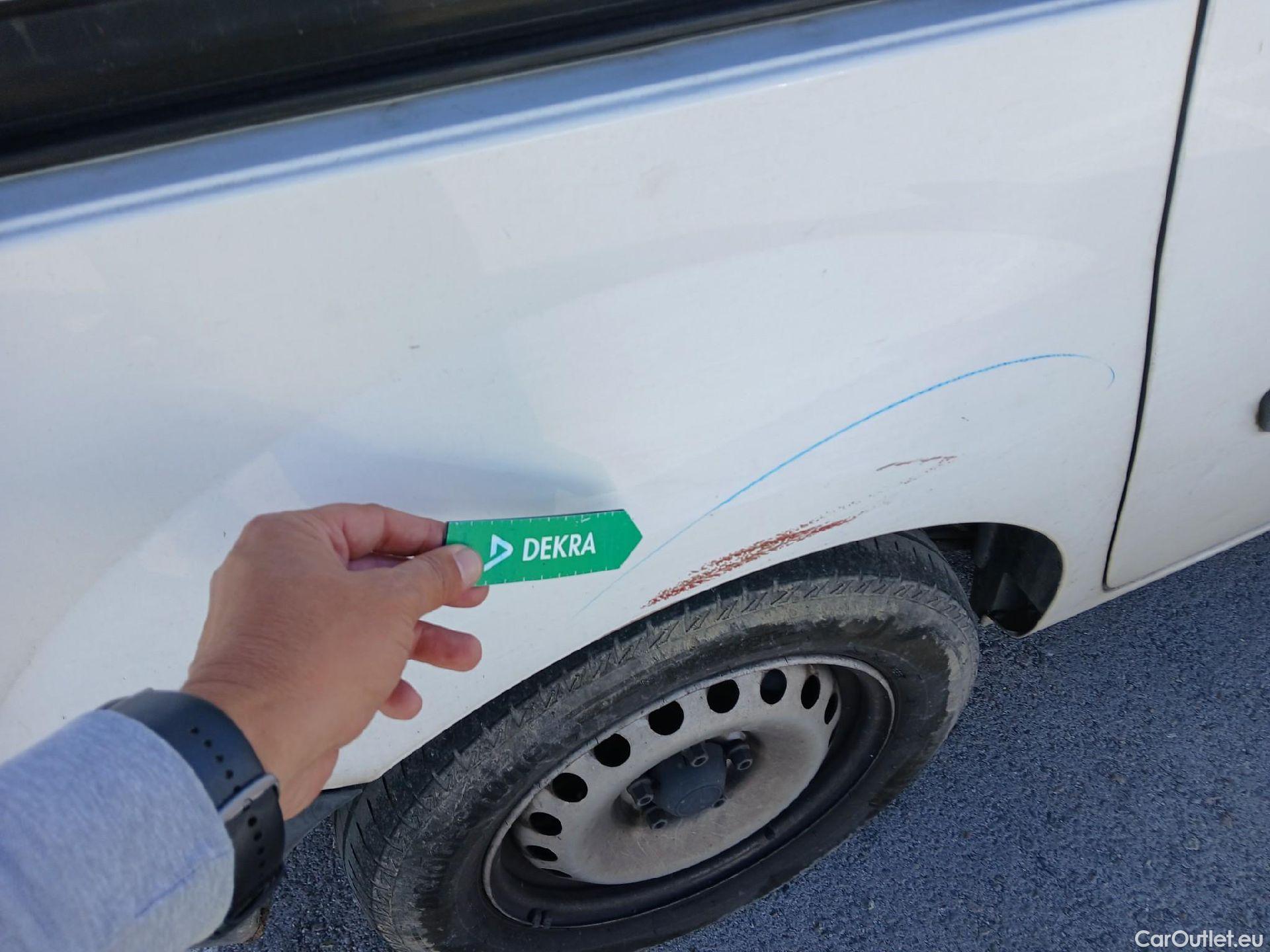  Mercedes  Citan MERCEDES-BENZ  / 2012 / 4P / furgón derivado de turismo 109 CDI Furgón Largo #29