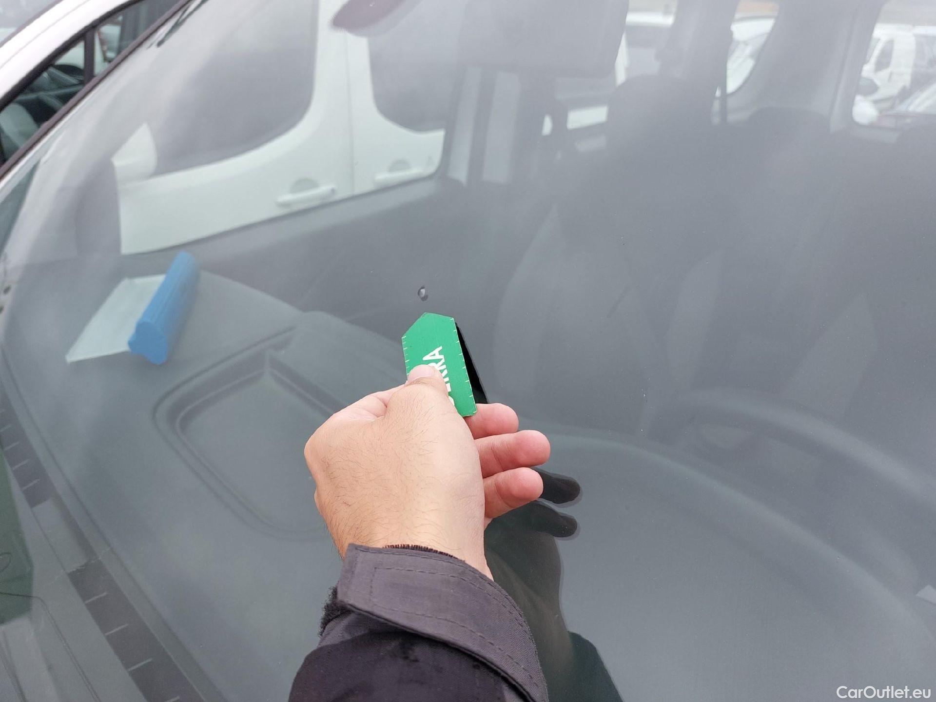  Fiat  Doblo FIAT Doblò Cargo / 2015 / 5P / combi Combi N1 SX 1.3 Mjet 70kW (95CV) #4