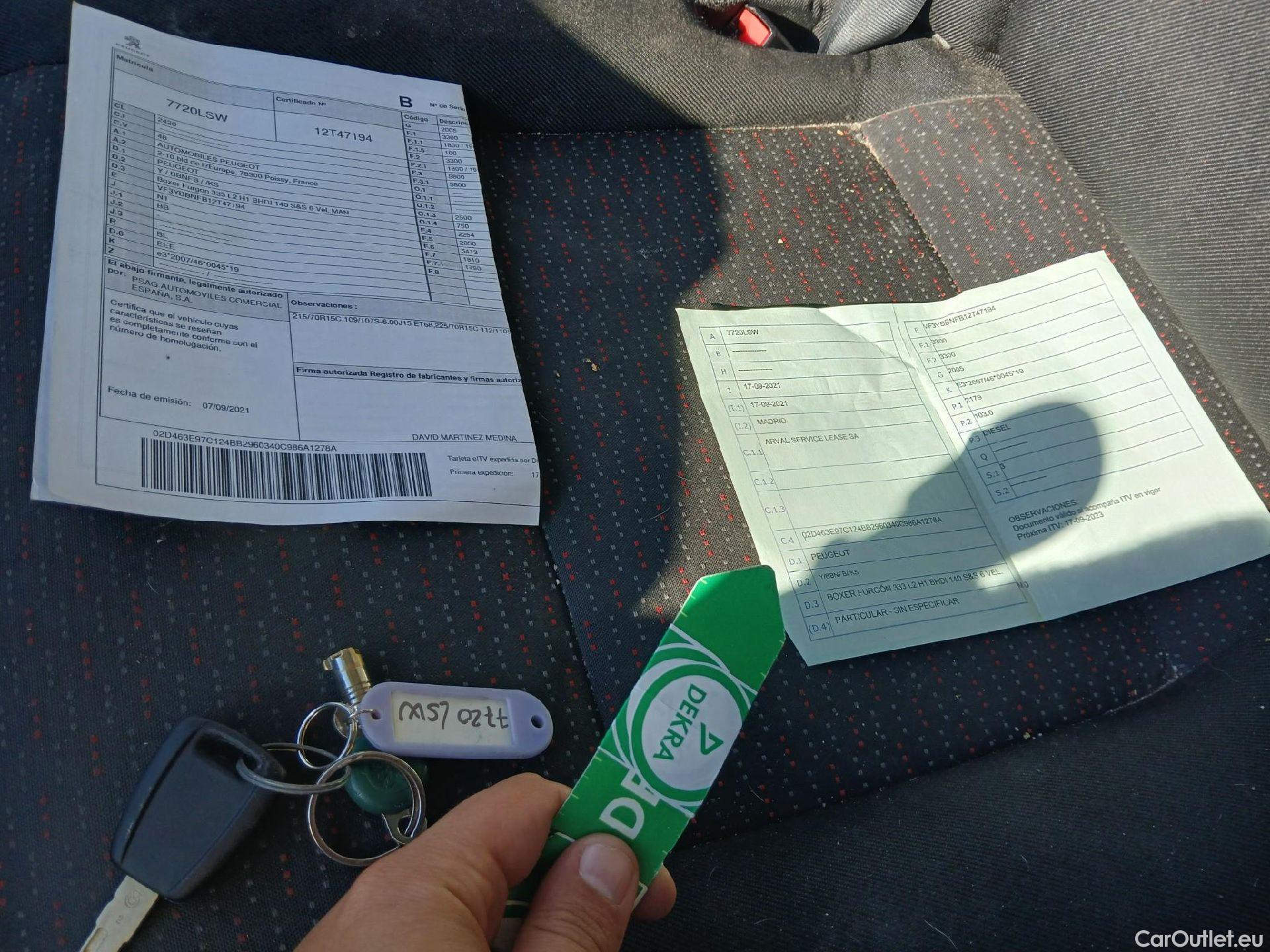  Peugeot  Boxer PEUGEOT  / 2014 / 4P / furgón 333 L2 H1 BHDI 103kW (140CV) S&S 6 V. M (AC) #2