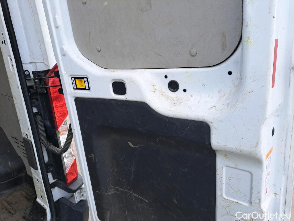  Ford  Transit FORD  / 2013 / 4P / furgón 310 96kW L3H2 Van Trend FWD MHEV #77
