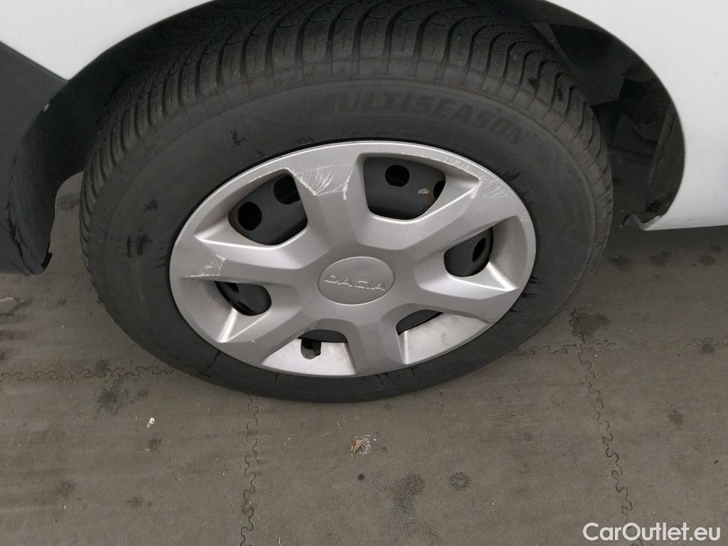  Dacia  Dokker DACIA  / 2013 / 4P / furgón derivado de turismo Van Essential Blue dCi 70kW (95CV) #17