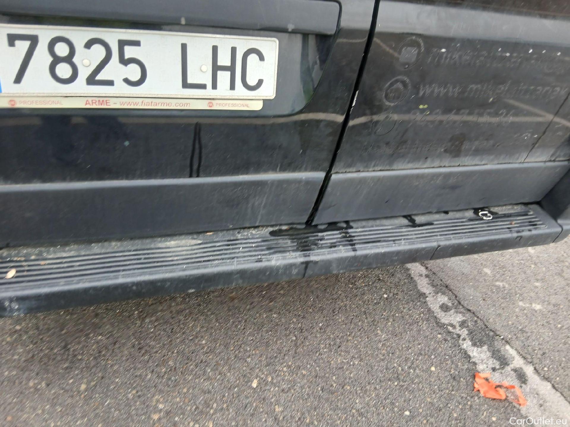  Fiat  Ducato FIAT  / 2014 / 4P / furgón Furgón 35 Largo Alto 2.3 Mlijet 109kW #43