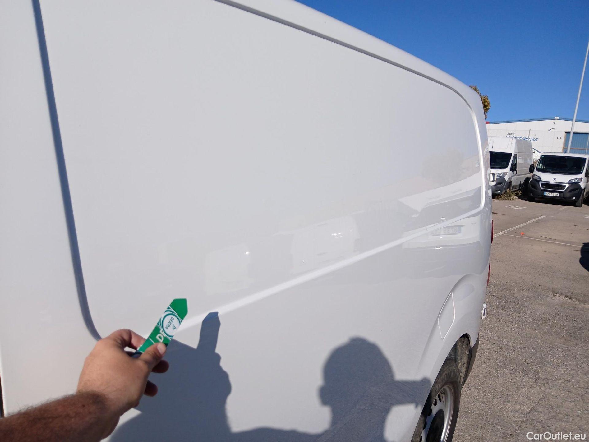  Peugeot  Expert PEUGEOT  / 2016 / 4P / furgón Furgón Pro 2.0 BlueHDi 120 S&S Standard #16