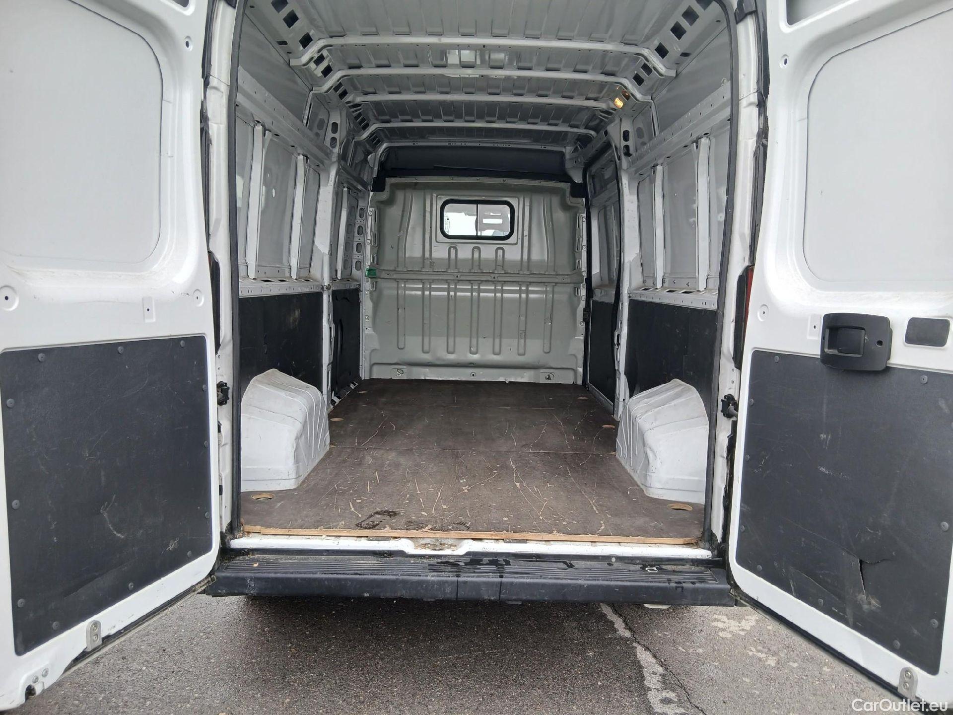  Fiat  Ducato FIAT  / 2014 / 4P / furgón Furgón 35 Largo Alto 2.3 Mlijet 109kW #2