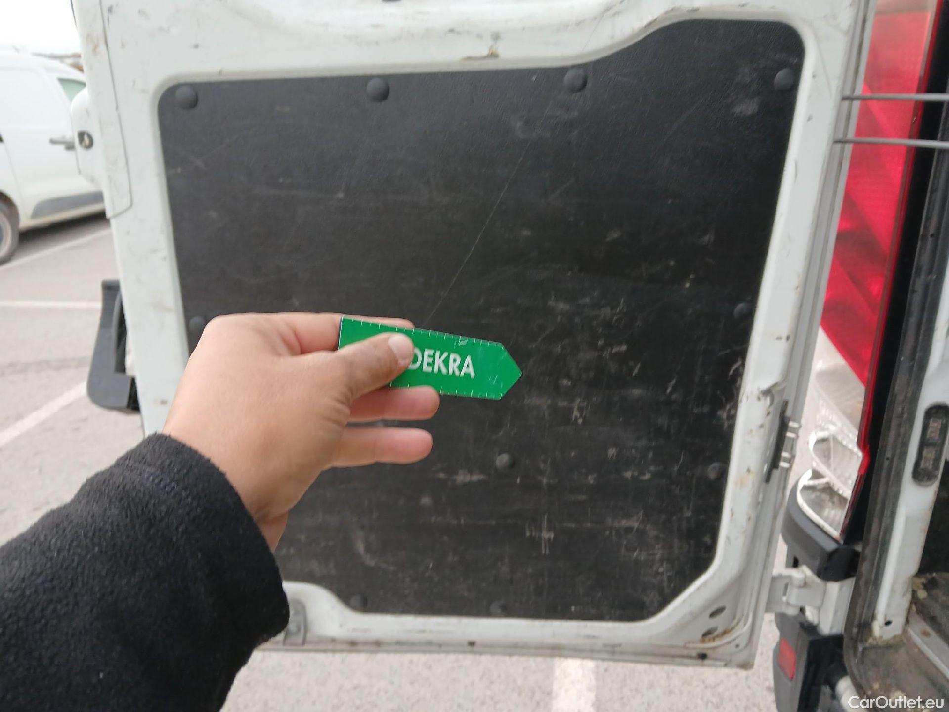  Iveco  Daily IVECO  / 2019 / 4P / combi 35S 14H V 4100/H2 16H M3 #7