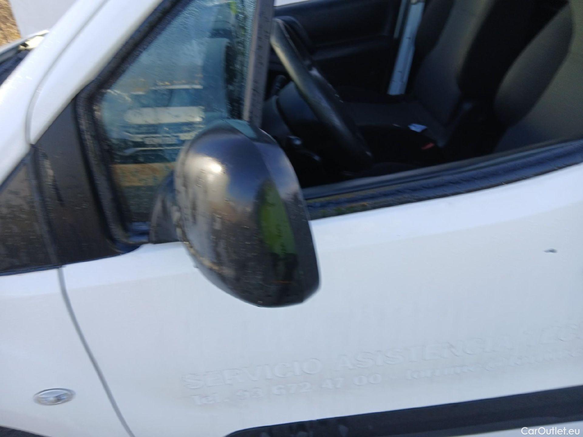  Citroen  Berlingo CITROEN  / 2015 / 3P / furgón derivado de turismo BlueHDi 74KW (100CV) #8