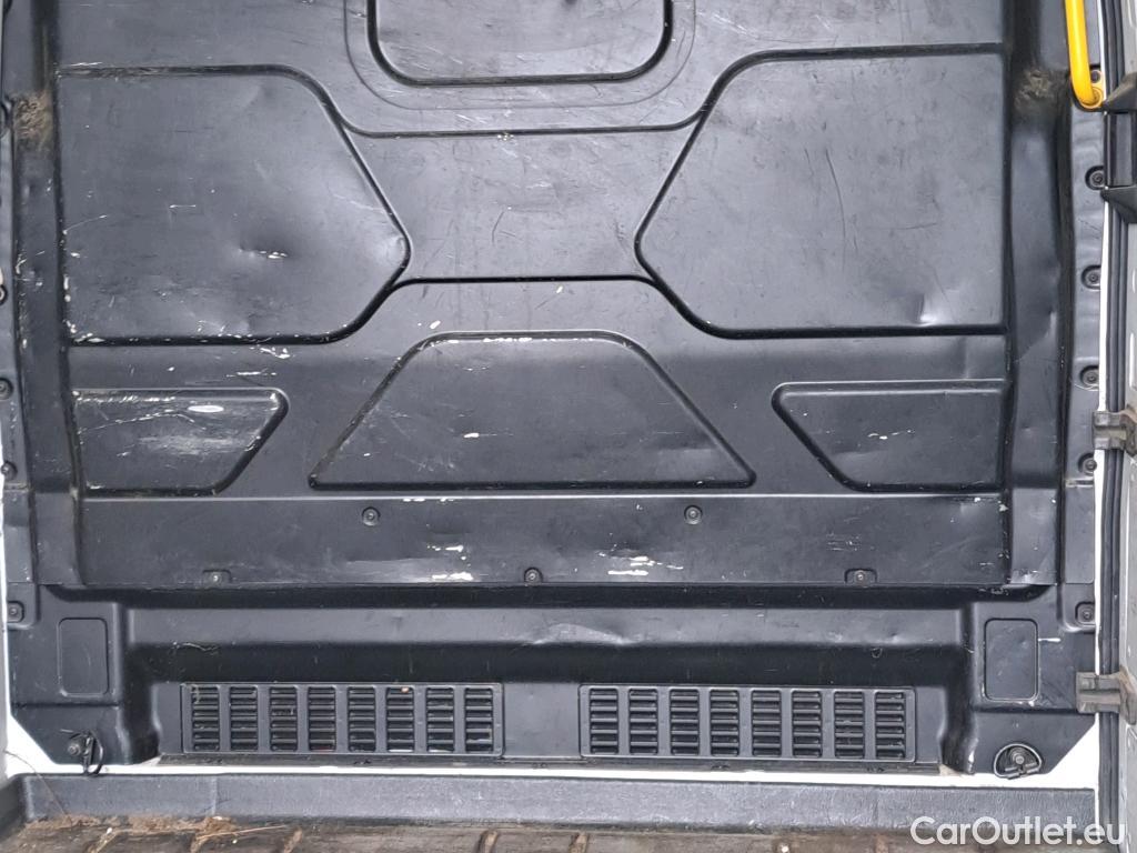  Ford  Transit FORD  / 2013 / 4P / furgón 310 96kW L3H2 Van Trend FWD MHEV #30