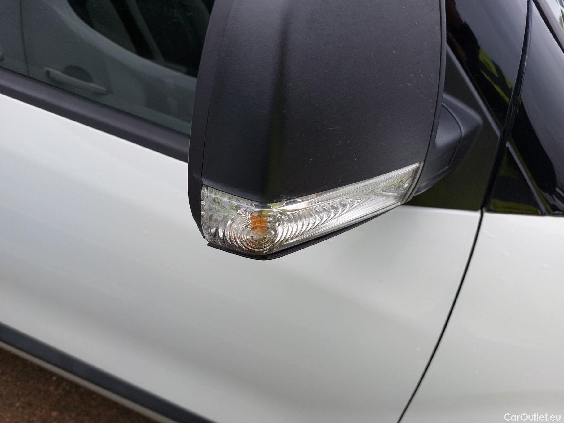  Fiat  Doblo FIAT Doblò Cargo / 2015 / 5P / combi Combi N1 SX 1.3 Mjet 70kW (95CV) #10