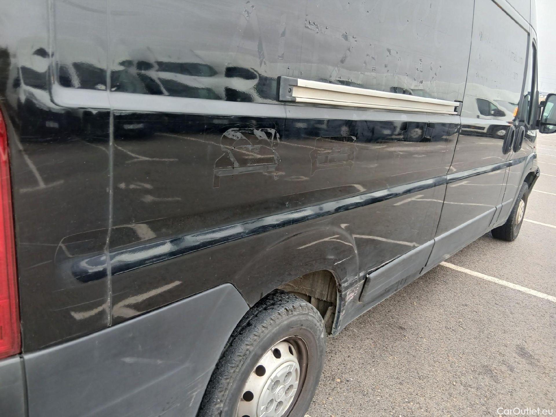  Fiat  Ducato FIAT  / 2014 / 4P / furgón Furgón 35 Largo Alto 2.3 Mlijet 109kW #53