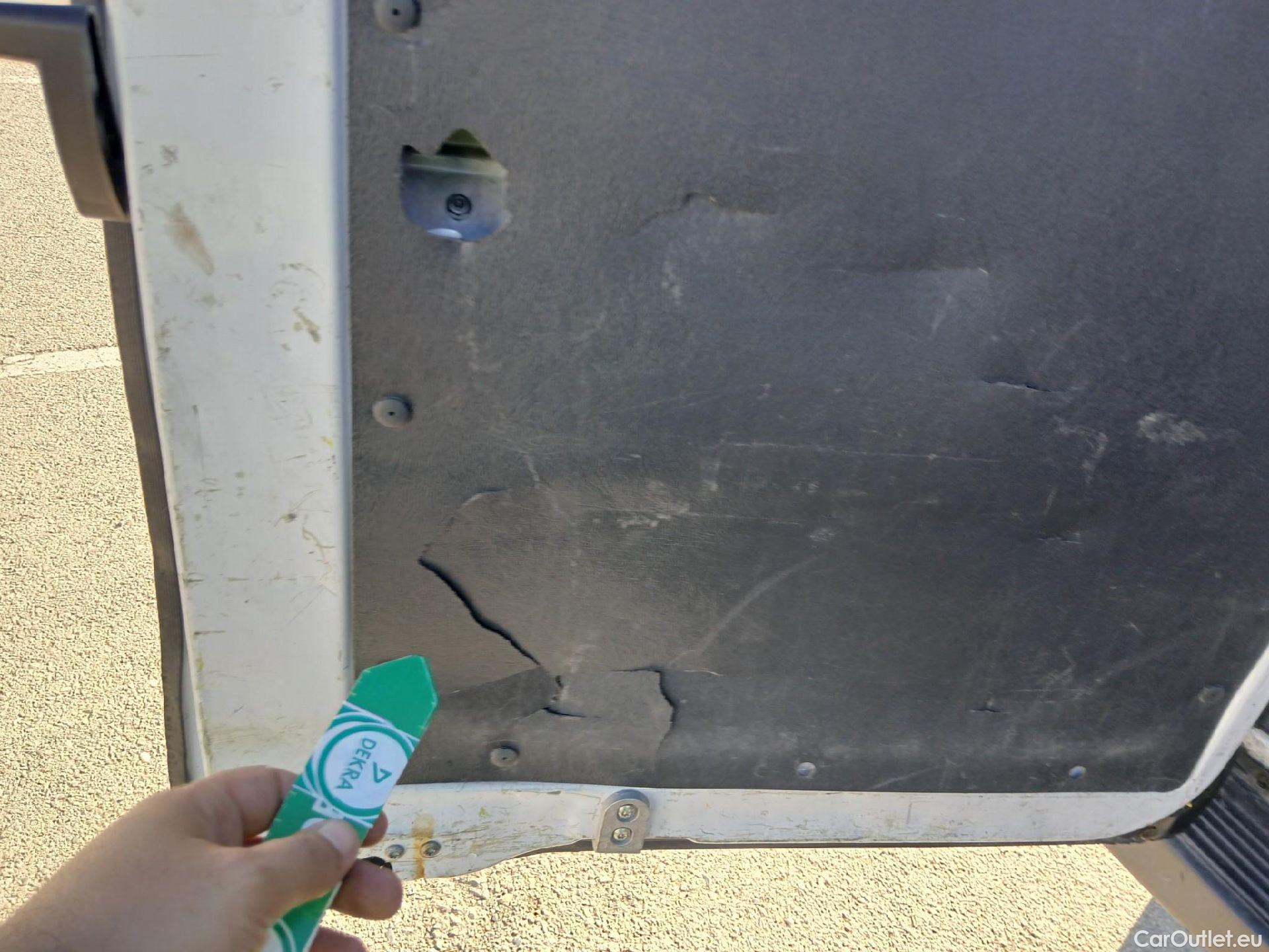  Peugeot  Boxer PEUGEOT  / 2014 / 4P / furgón 333 L2 H1 BHDI 103kW (140CV) S&S 6 V. M (AC) #20