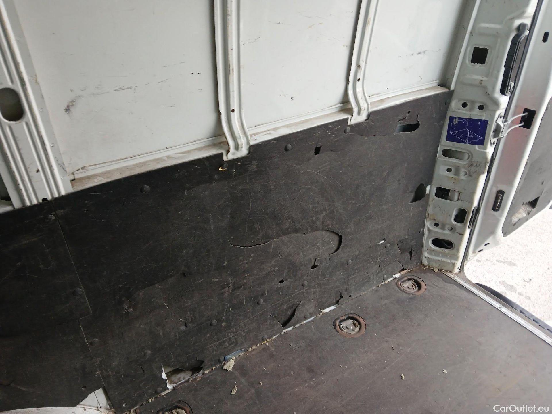  Iveco  Daily IVECO  / 2019 / 4P / combi 35S 14H V 4100/H2 16H M3 #16