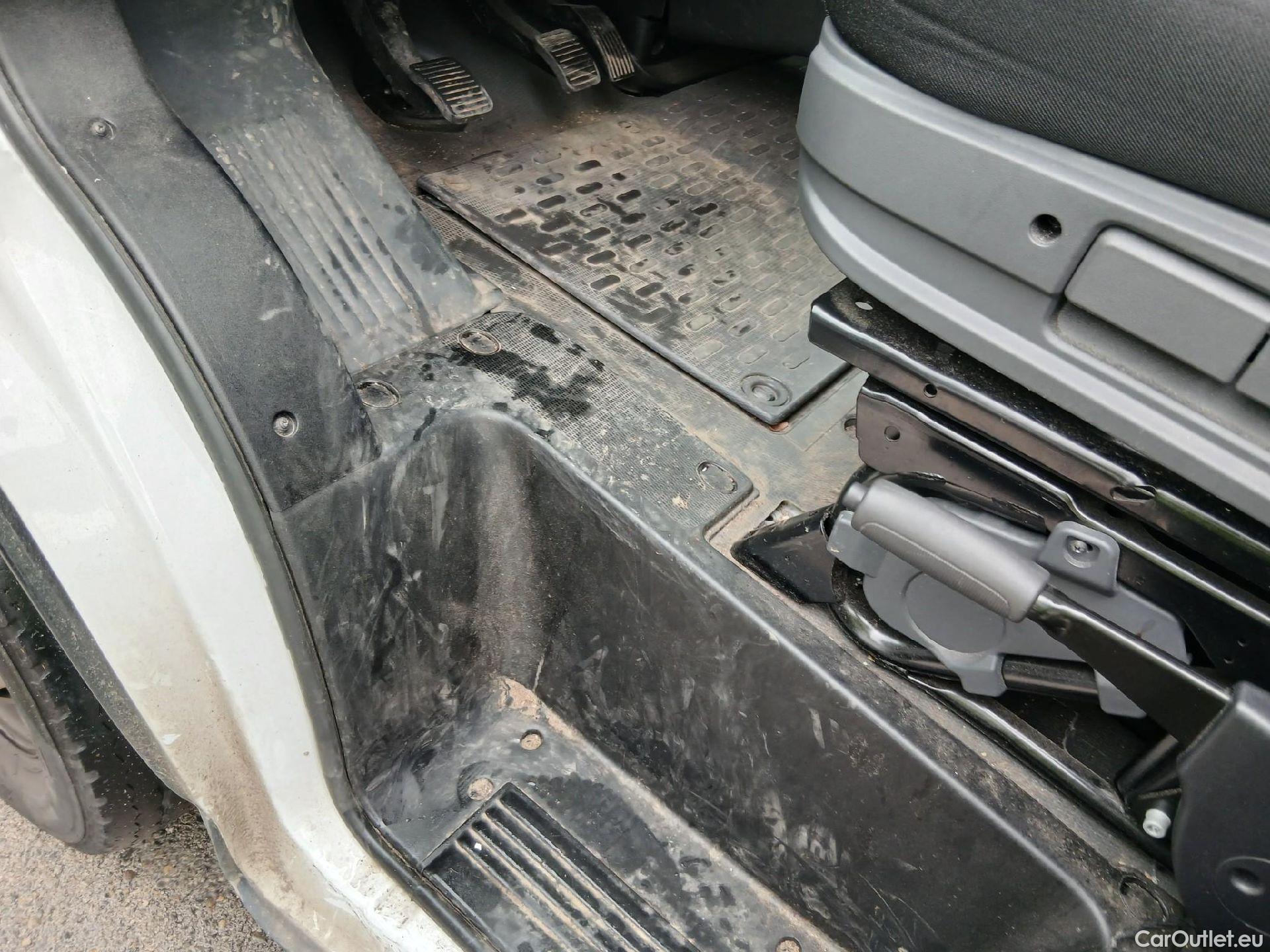  Fiat  Ducato FIAT  / 2014 / 4P / furgón Furgón 35 Largo Alto 2.3 Mlijet 109kW #18