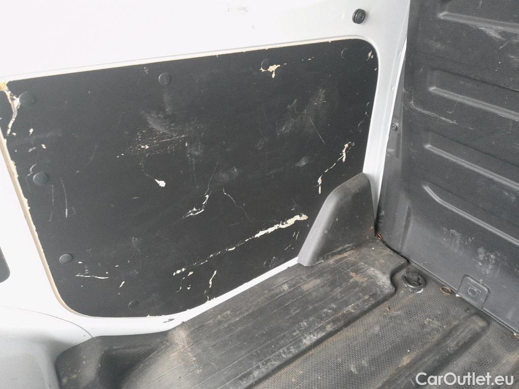  Mercedes  Citan MERCEDES-BENZ  / 2021 / 4P / furgón derivado de turismo 110 CDI 70kW Furgón Base Largo (AC) #27