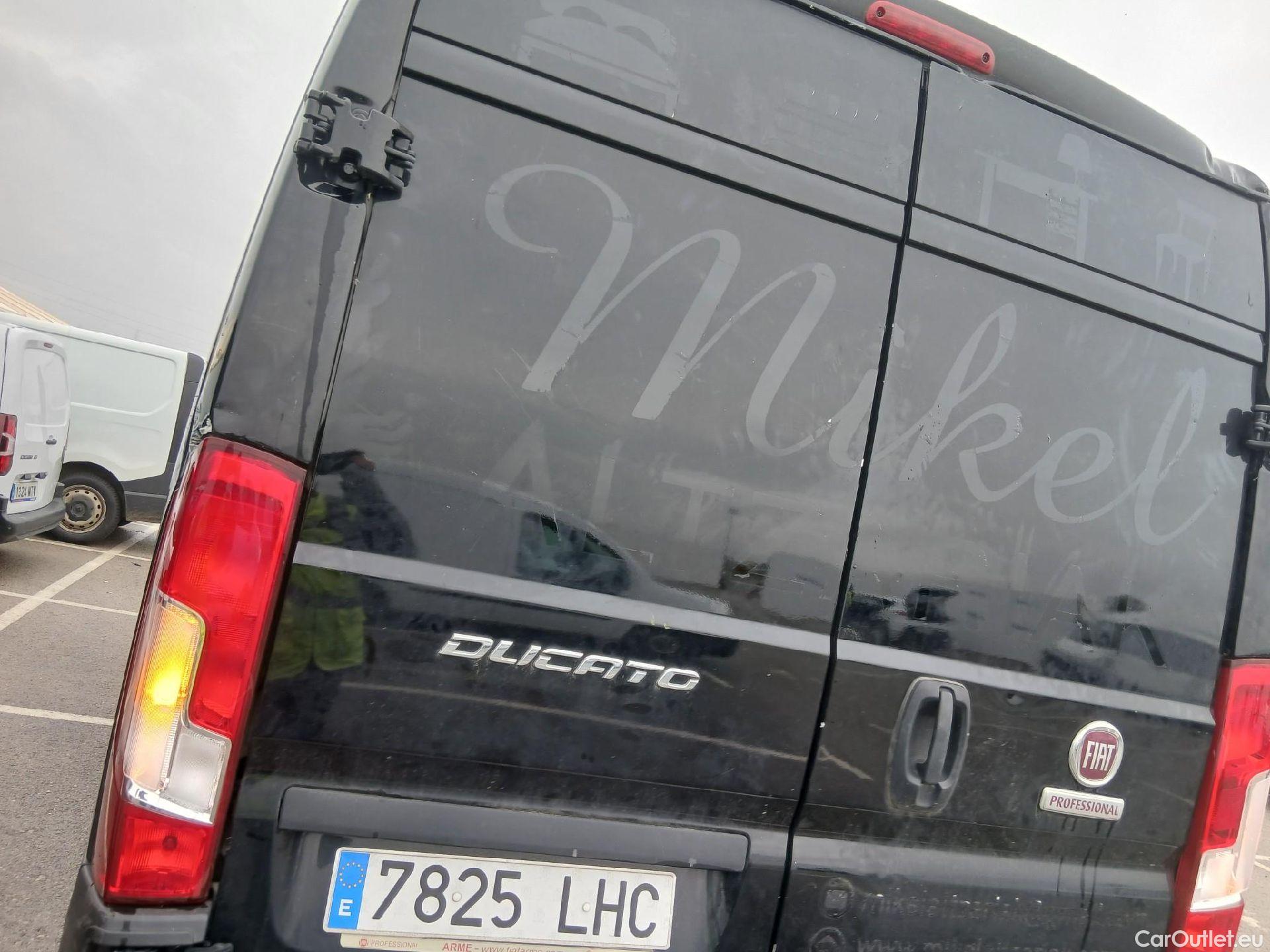  Fiat  Ducato FIAT  / 2014 / 4P / furgón Furgón 35 Largo Alto 2.3 Mlijet 109kW #46
