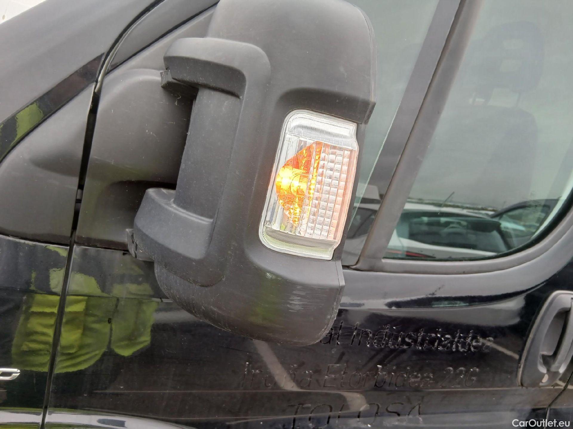  Fiat  Ducato FIAT  / 2014 / 4P / furgón Furgón 35 Largo Alto 2.3 Mlijet 109kW #36