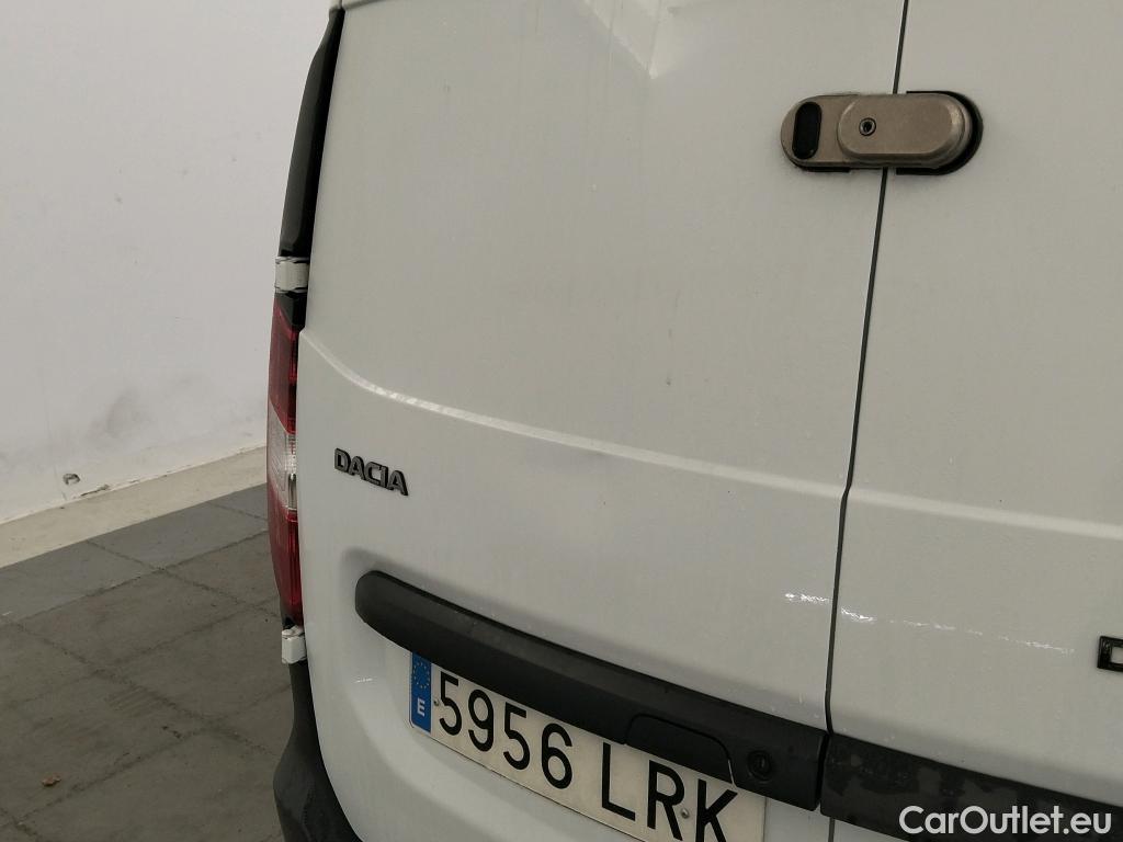  Dacia  Dokker DACIA  / 2013 / 4P / furgón derivado de turismo Van Essential Blue dCi 70kW (95CV) #21