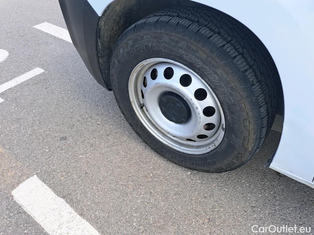  Citroen  Berlingo CITROEN  / 2018 / 3P / furgón derivado de turismo Talla M BlueHDi 100 WORKER #57