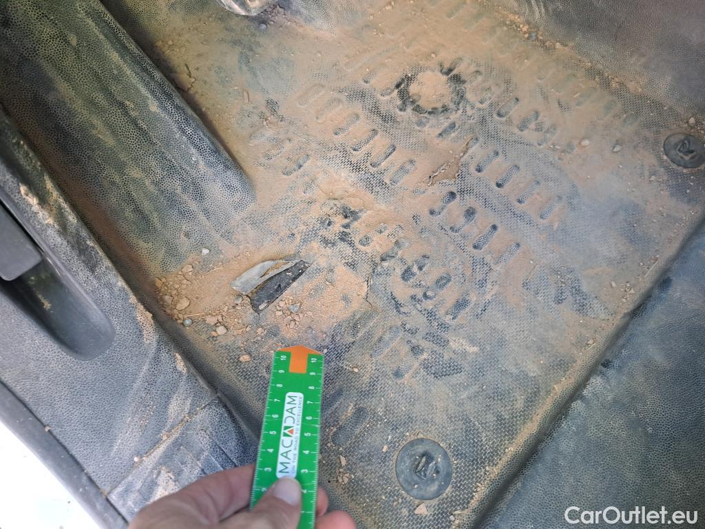  Citroen  Berlingo CITROEN  / 2018 / 3P / furgón derivado de turismo Talla M BlueHDi 100 WORKER #12