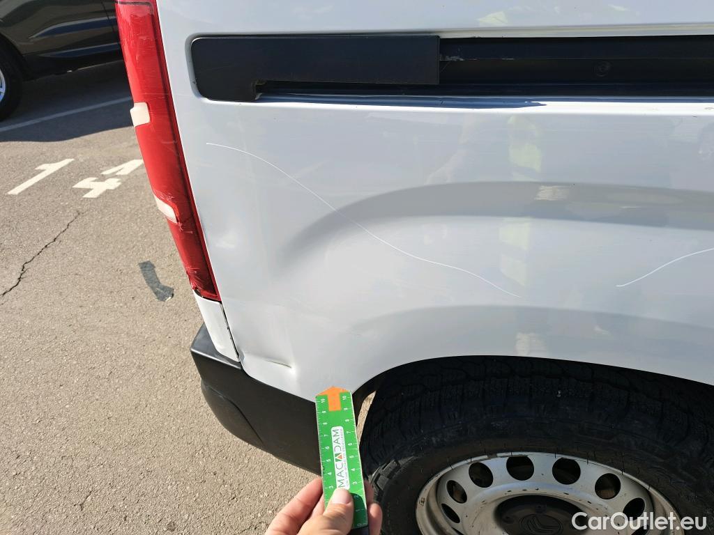  Citroen  Berlingo CITROEN  / 2018 / 3P / furgón derivado de turismo Talla M BlueHDi 100 WORKER #13