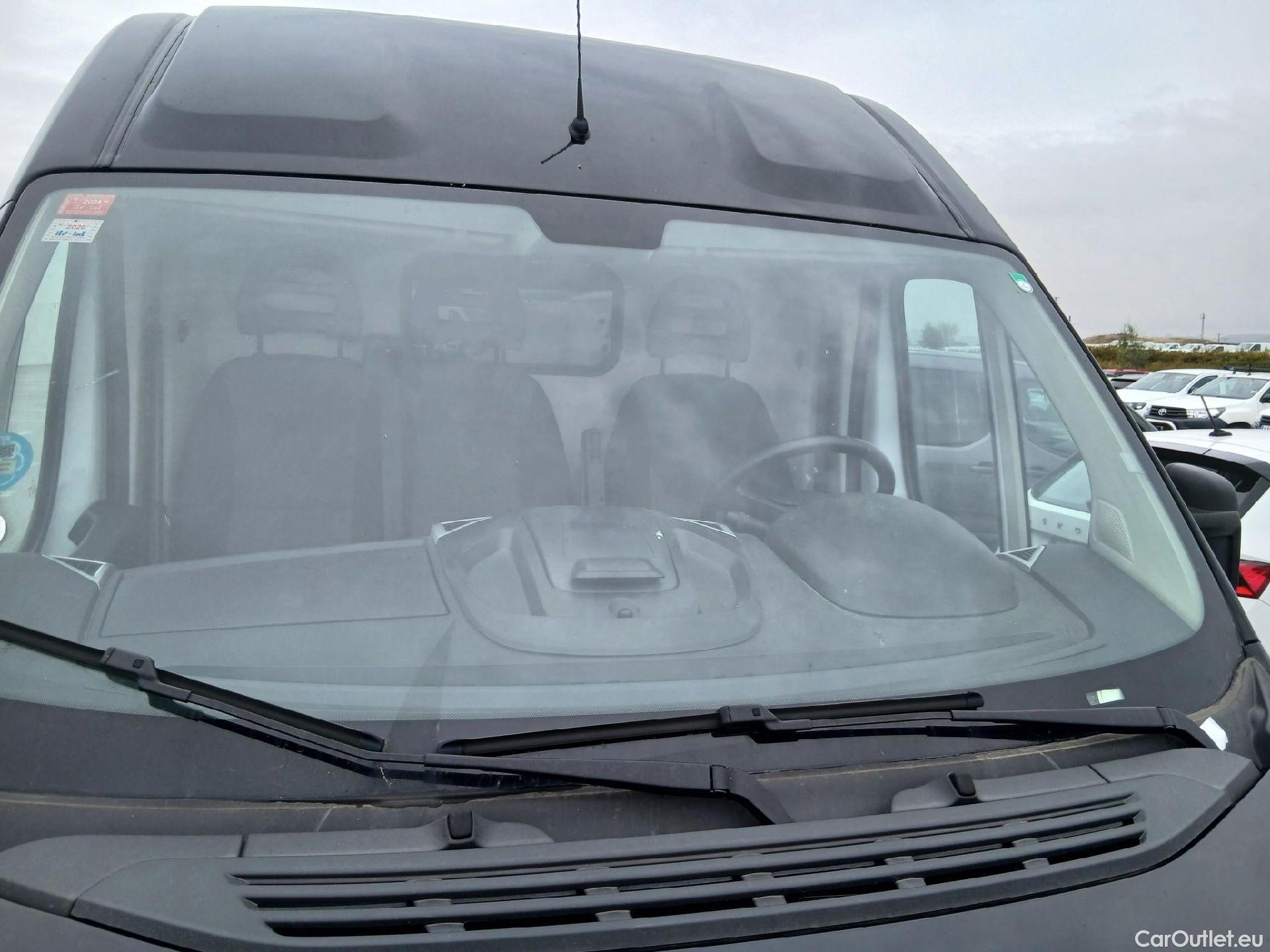  Fiat  Ducato FIAT  / 2014 / 4P / furgón Furgón 35 Largo Alto 2.3 Mlijet 109kW #24