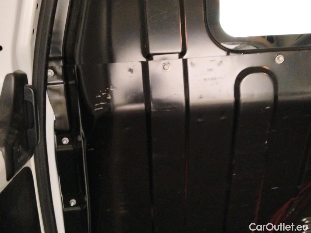  Dacia  Dokker DACIA  / 2013 / 4P / furgón derivado de turismo Van Essential Blue dCi 70kW (95CV) #4