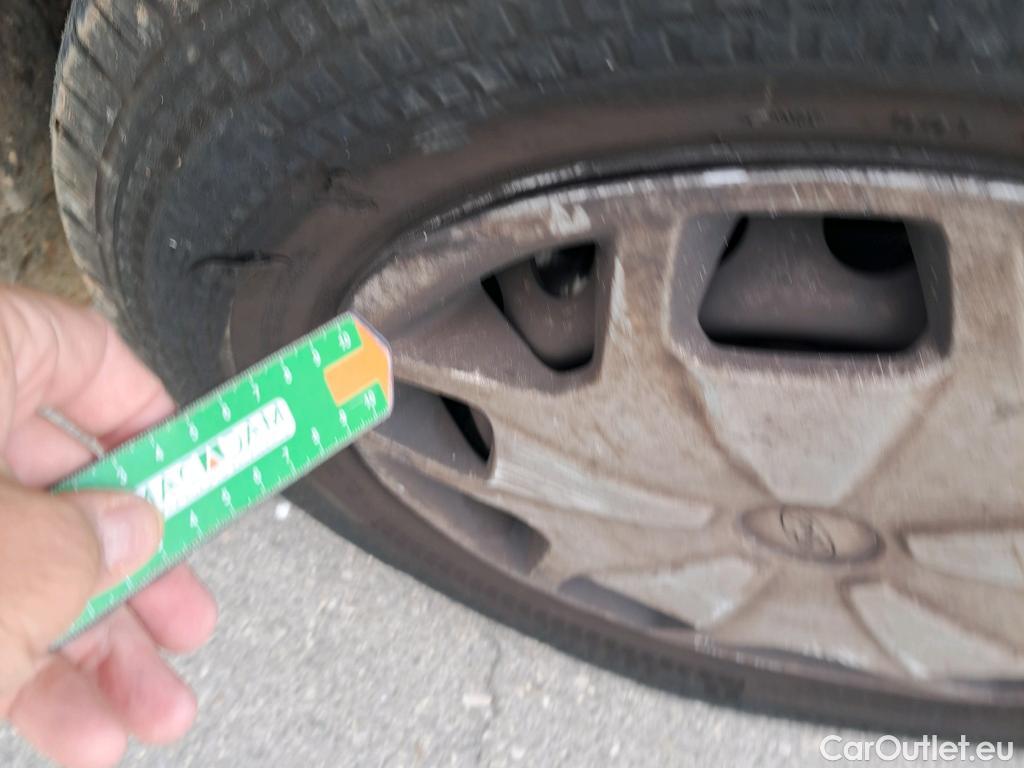  Ford  Transit FORD  / 2013 / 4P / furgón 310 96kW L3H2 Van Trend FWD MHEV #70