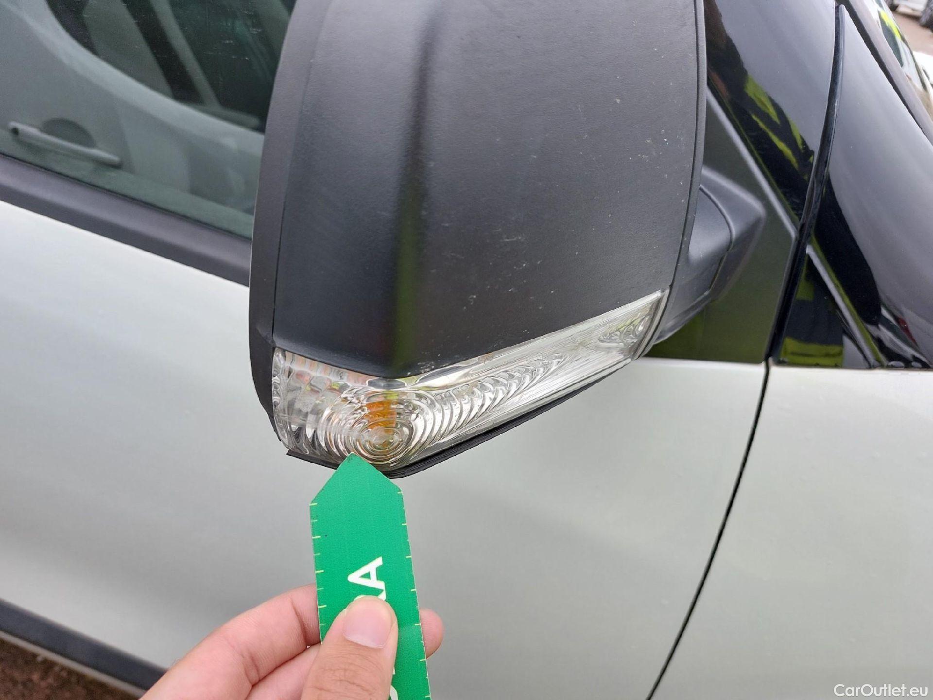  Fiat  Doblo FIAT Doblò Cargo / 2015 / 5P / combi Combi N1 SX 1.3 Mjet 70kW (95CV) #9