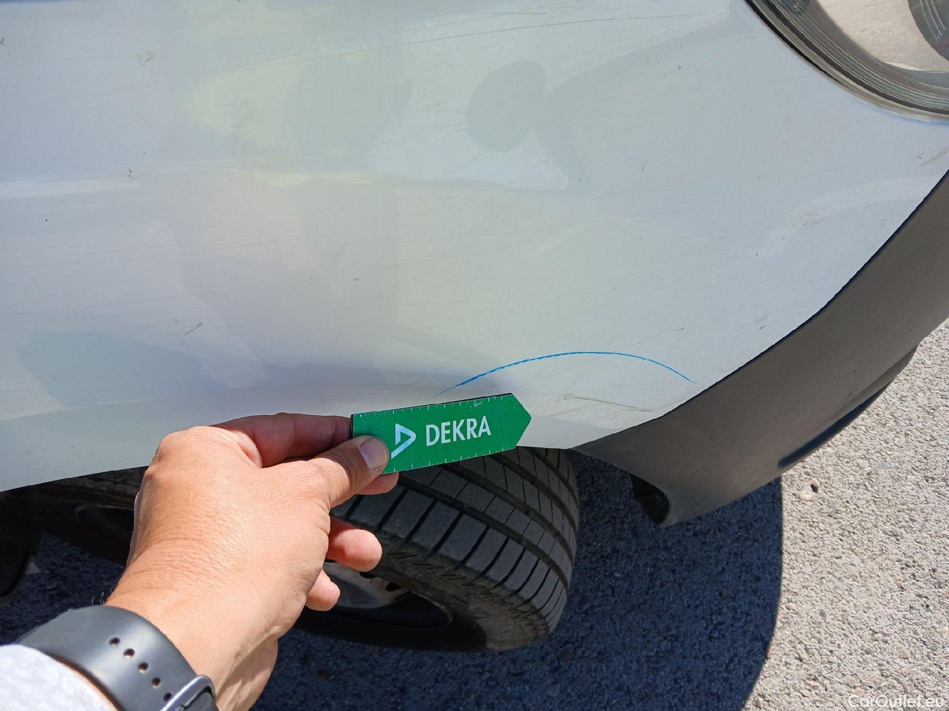  Mercedes  Citan MERCEDES-BENZ  / 2012 / 4P / furgón derivado de turismo 109 CDI Furgón Largo #37