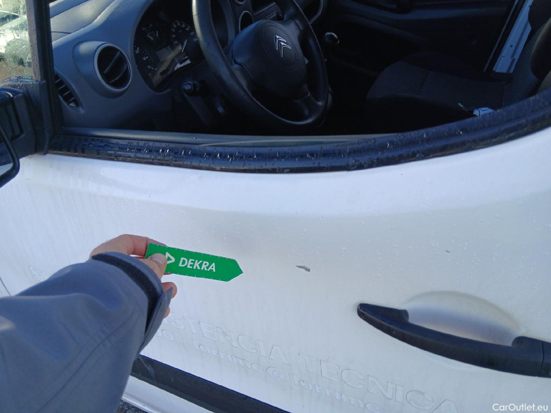  Citroen  Berlingo CITROEN  / 2015 / 3P / furgón derivado de turismo BlueHDi 74KW (100CV) #10