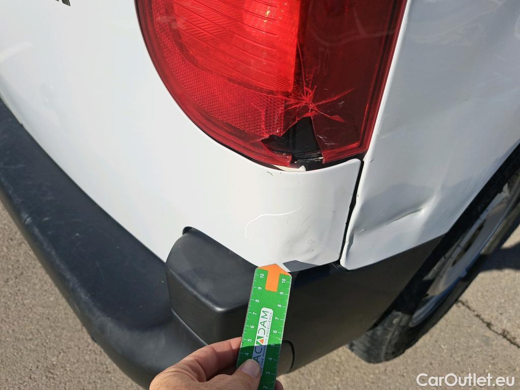  Citroen  Berlingo CITROEN  / 2018 / 3P / furgón derivado de turismo Talla M BlueHDi 100 WORKER #20