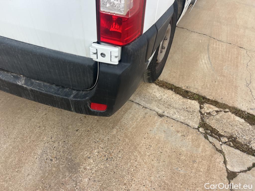  Renault  Master RENAULT TRUCKS UK  VU 4p 3G furgón FWD 3T5 E6 150CV L2H2 ISOTERMO + EQUIPO DE FRIO #25