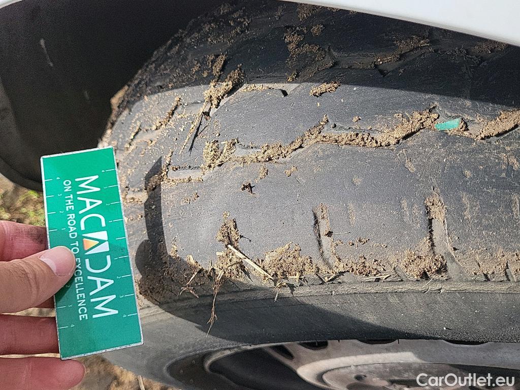  Peugeot  Expert PEUGEOT  / 2016 / 4P / furgón Furgón BlueHDi 100 S&S 6v Standard #32